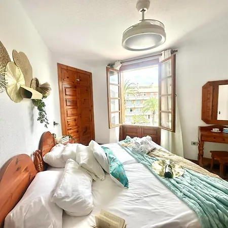 Oceanic Prime By Deihu Experiences * Playa de las Américas